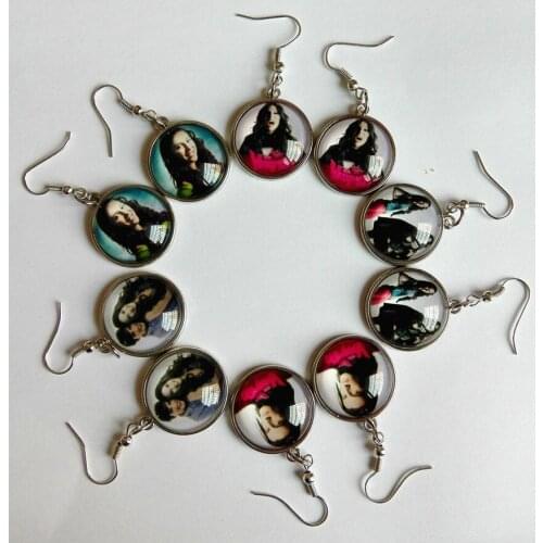 5pairs/lot CHICA VAMPIRO Earrings for Girls wonmen Glass Earrings Handcuffs Drop Earrings Despicable Me Earrings best gift