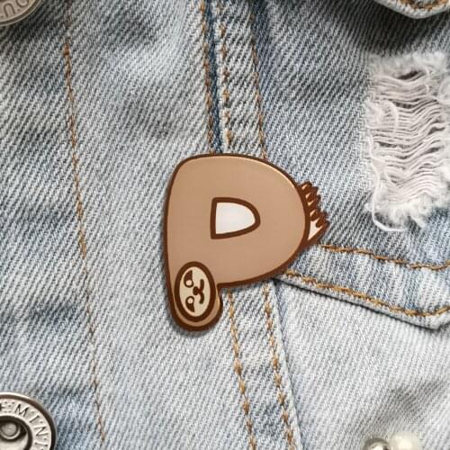 Beautiful Brooches For Women Cute Animal Pin Vintage Seal Badges Hat Bag Coat Accessories Acrylic Lapel Pins Scarf Buckle