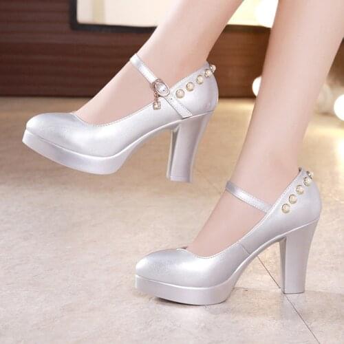 32 33-43 Pearl Platform Pumps Women Shoes Leather Block Heels 2020 Autumn High Heel Shoes Ladies Red White Silver Wedding Shoe