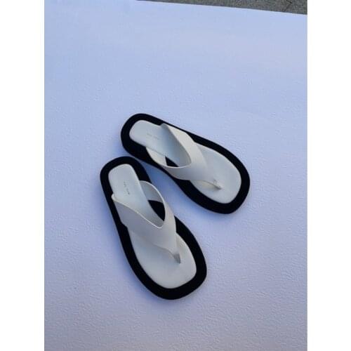 Women Shoes Platform Flip-Flops Indoor and Outside Biack and White Solid Slides