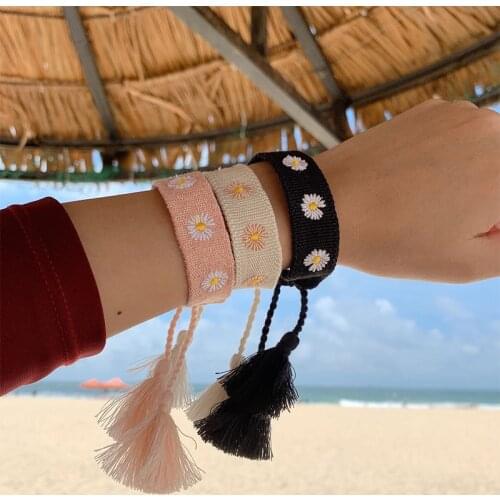 Famous Brand Jewelry D Style Handmade Daisy Embroidery Bracelets Women Woven Fabrics Tassel Adjustable Bracelet Bangle Rope gift