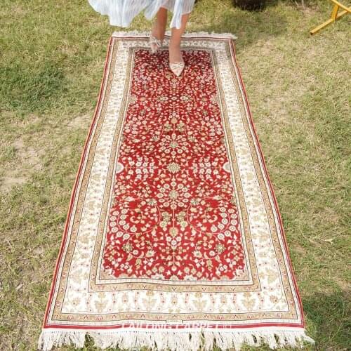 2.5'x6' Handknotted Silk Red Carpet Hallway Rug Runner Lobby Carpet (HF342B)