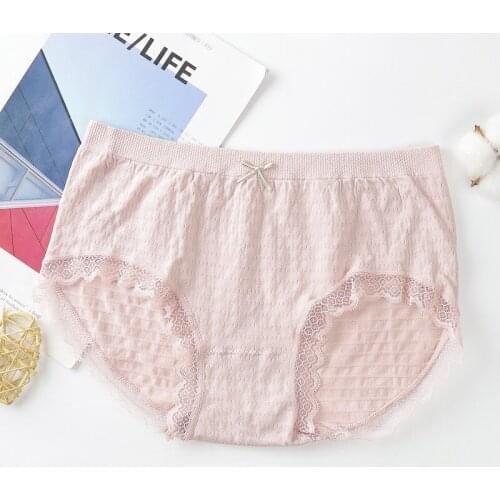 Cotton Panties Women Comfortable Underwears Sexy Breathable and Comfortable Sexy Lace Trim Cotton Crotch Ladies Mid Waist Briefs
