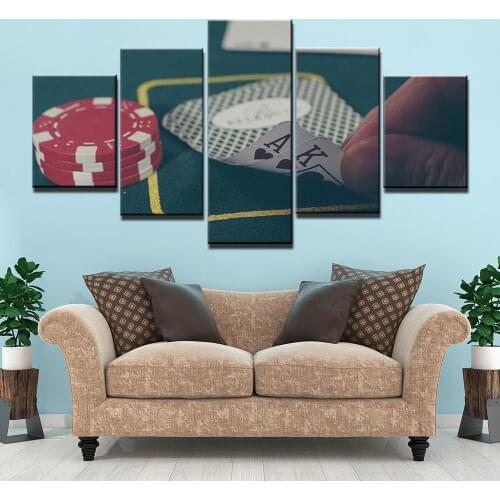 Home Decor Modular Gambling Poster Poker Chips Pictures Wall Art Canvas Casino Printed Playing Cards Painting Living Room Modern