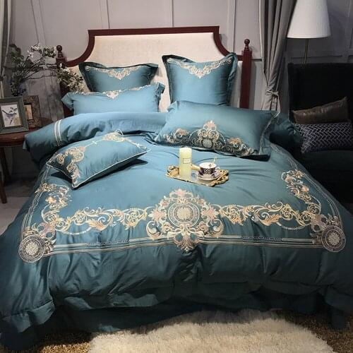 New 100S Egyptian cotton Luxury Embroidery Wedding Bedding Set 4pcs Queen King Duvet cover bed sheet set Pillowcases purple blue