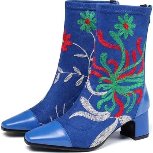 US4-11 Womens Genuine Leather Ankle Boots Embroidery Floral Block High Heel Warm Winter Pointy Toe Shoes Retro Plus Size 3Colors