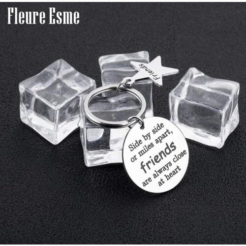 Friendship Keychain Gifts for Girls Boys BFF Stainless Steel Keyring Friends Are Always Close At Heart Key Ring Wedding Gift