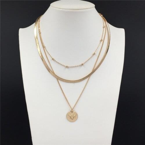 Girly Gold Color Plating Bee Engraved Round Disc Pendant Flat Snake Chain Ball Chain Layered Necklace For Women Elegant Jewelry