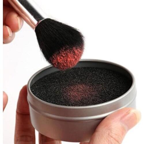 1pc Makeup Brush Cleaner Sponge Remover Color From Brush Eyeshadow Sponge Material is Metal box, sponge