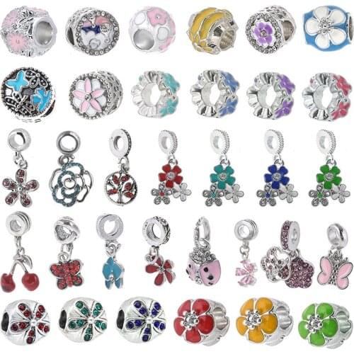 2Pcs/Lot 45 Styles Spring Butterfly Flower Pendant Beads Fit DIY Charm Bracelets & Necklaces For Women Men Jewelry Accessories