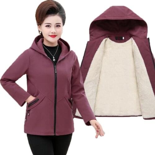 New 2020 Spring Autumn Jacket Middle-aged and Elderly Womens Coats Short Hooded Plush Thick Casual Outwear Female Tops 5XL 1141