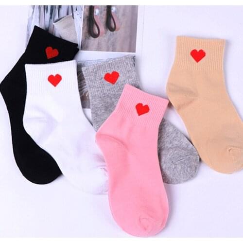 Women Harajuku Cotton College Wind Socks Japanese Pretty Love Red Heart Pattern Socks Girls Female Solid Warm Cool Socks Meias