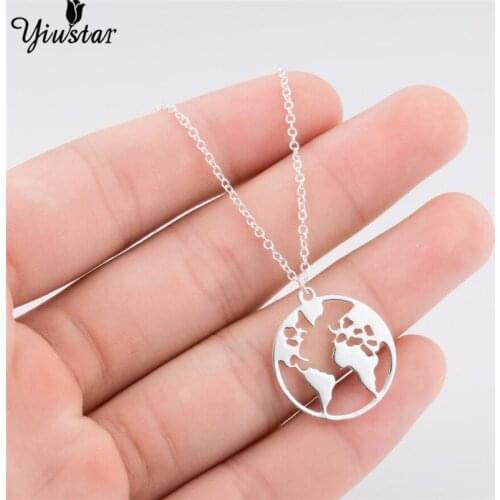 Yiustar Hot Sale World Map Necklace Earth Day Gift For Best Friends Earth map wanderlust necklace collares largos de moda 2018