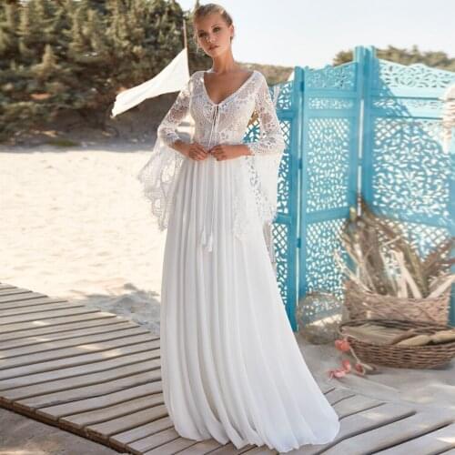Chiffon Beach Boho Wedding Dress 2021 Elegant V-Neck Lace Batwing Sleeve Appliques Backless Sweep Train Bridal Gowns