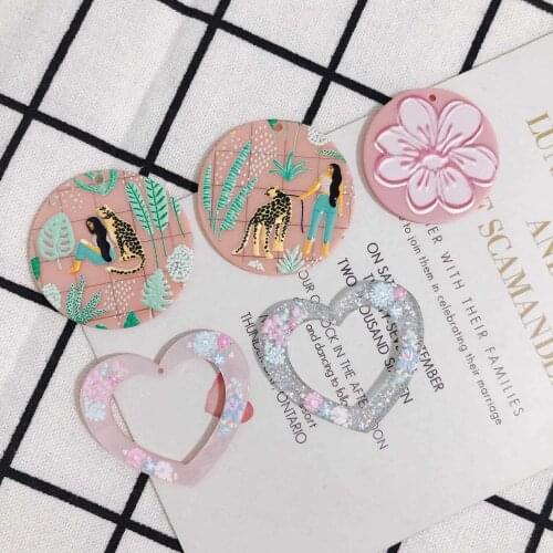 Fresh New Glitter Hollow Heart Shape Acetic Acid Jewelry Earring Pendants Round Animal Girl Image Printing Necklace DIY 20pcs