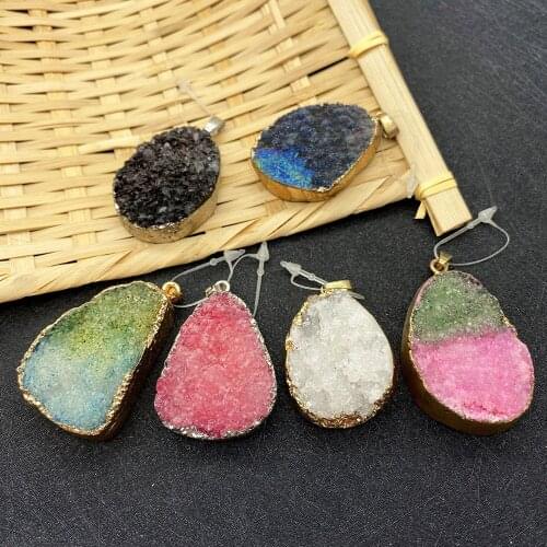 1 Piece of Natural Stone Crystal Two-color Splicing Plating Process DIY Fashion Necklace Irregular Shape Gift Pendant Amulet
