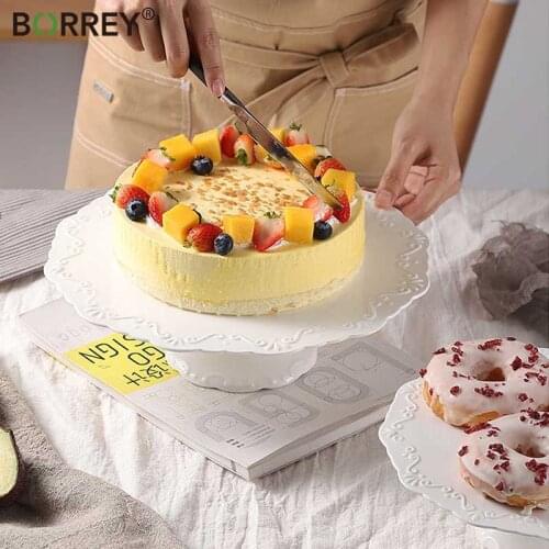 BORREY Ceramic Dessert Plate Porcelain Relief Fruit Bread Cake Plate Stand Round Serving Tray Compote Snack Dishes Wedding Decor