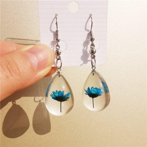 Creative Handmade Plant Dry Dried Flower Earring Woman Cute Jewelry Fashion Clear Transparent Water Drop Resin Earring