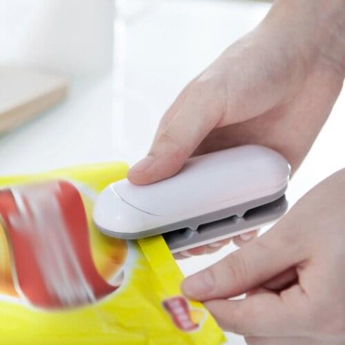 1pc Portable Package Food Sealer Bag Clips Heat Sealer Bag Clips DIY Mini Food Heat Sealing Machine Plastic cocina accesorio Hot
