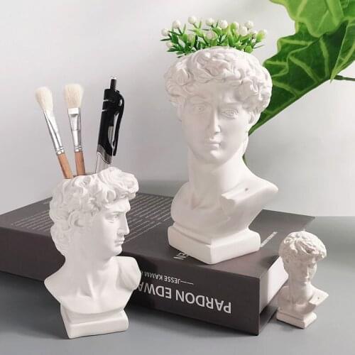 Nordic Home Decoration Resin Vase Character Sculpture Flower Pot Pen Holder Makeup Brush Holder Desktop Decoration Artwork Model