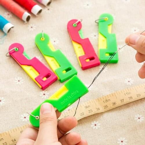 Automatic Sewing Needle Threader Thimble Thread Tool Sewing Supplies Threader Elderly Guide Needle Easy Device Automatic Thread