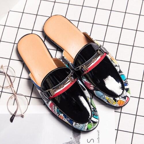 High Quality Men Youth Casual Shoe Patent Leather Walking Shoes for Man Half Drag Youth Fashion Men Shoe Black Man Half Slippers