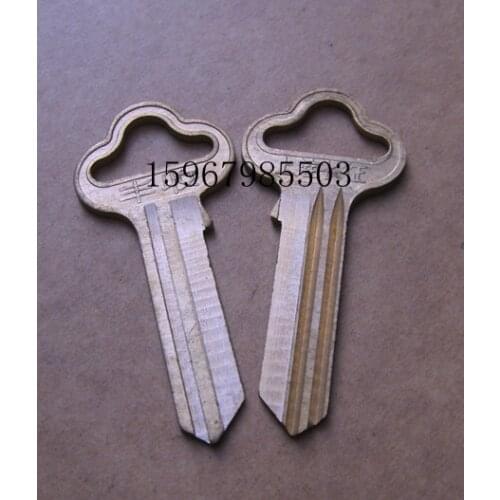 SSDQ02519 over 300 yuan nationwide shipping copper flowers harvest keys Peizi