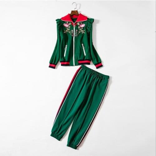 European womens wear 2020 The new spring Long sleeve lapel Embroidered jackets Nine minutes of pants Two-piece suit