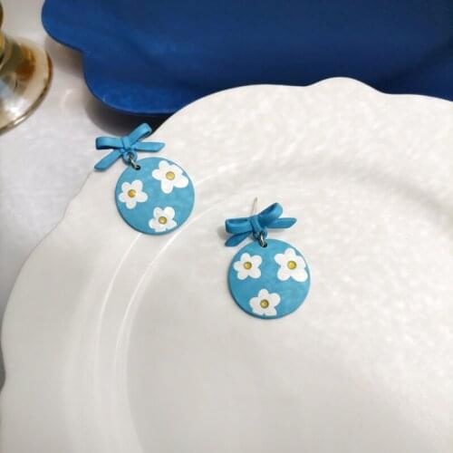 Koran Style Small Fresh Flower Clip on Earrings Temperament Blue Bow Round Disc Geometric Clip Earrings Women Sweet Ear Jewelry