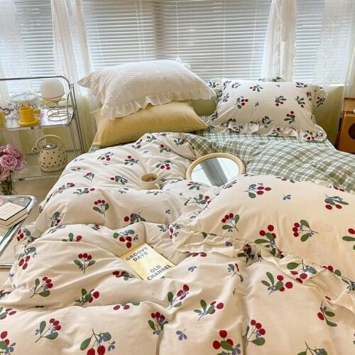 Fresh Small Cherry Cotton Four-Piece Lace Cotton Quilt Cover 1.5 M1.8 Bed Sheet Soft Bedding