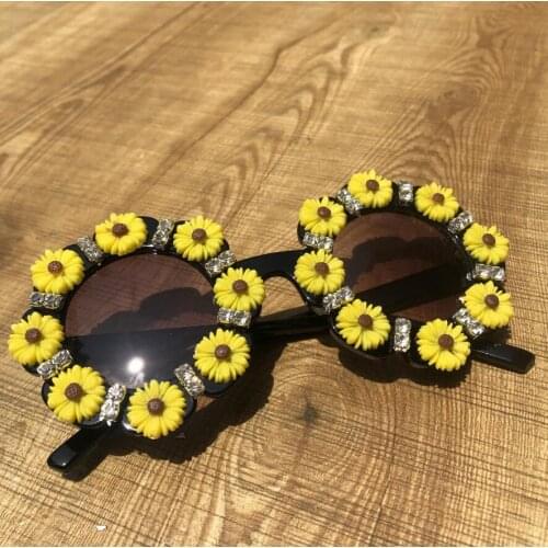 ZAOLIHU Colorful Daisy Baby Sunglasses Cute Round Flower Design Kids Sun Glasses Small Handmade Crystal Eyewear Gorgeous Eyeglas
