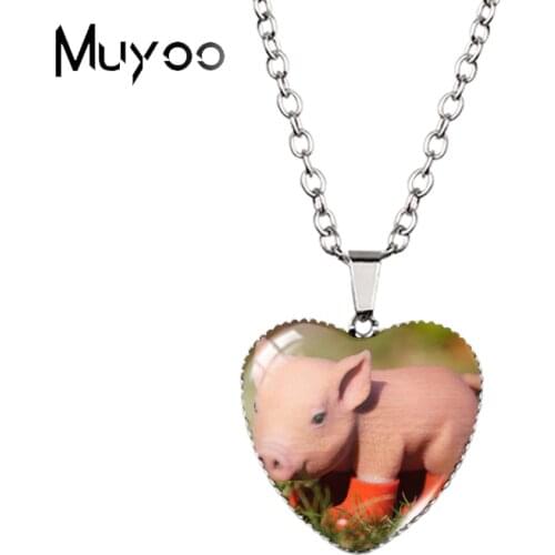 2021 New Kawaii Pet Pig Lovely Piggy Glass Cabochon Heart Pendants Funny Pigs Patterns Handcraft Heart Necklace HZ3
