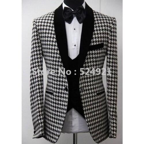New Arrival Groomsmen One Button Groom Tuxedos Shawl Lapel Men Suits Wedding Best Man Blazer ( Jacket+Pants+Bow Tie+Vest ) C178