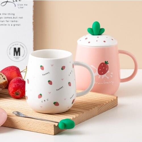 Strawberry Ceramic Cup 430ml Japanese Style Cartoon Cute Creative Mug Ins Water Cup with Lid Spoon Couple Cup Customized Cute