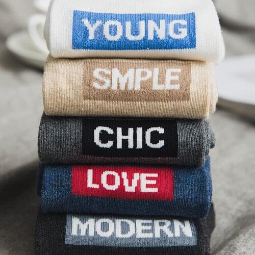 2020 New Mens Cotton Fashion Casual Socks Warm High Quality Deodorant Letter Printed Mens Business Dress Socks For Man Gift