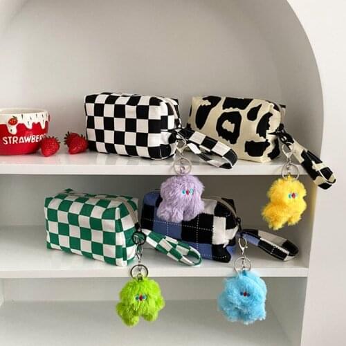 Yeqofcd Women’s Portable Travel Clutch Cosmetic Bags Plaid Leopard Makeup Zipper Pouch Bag Toiletry Organizer Purse