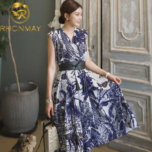 2020 New Summer Women Ball Gown Dress Korean Style Floral Print Sleeveless Chiffon Dress Vintage V Neck Belt Party Dress