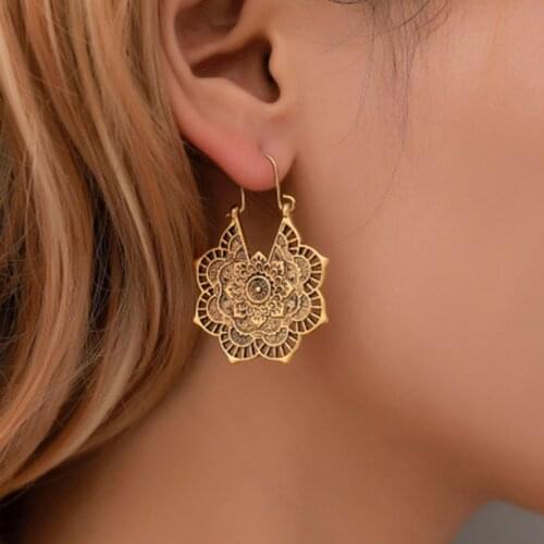 Vintage Earring Round Carved Flowers Bohemian Ethnic Tibetan Earring Jewelry for Women Big Hollow Vintage Dangle Earrings