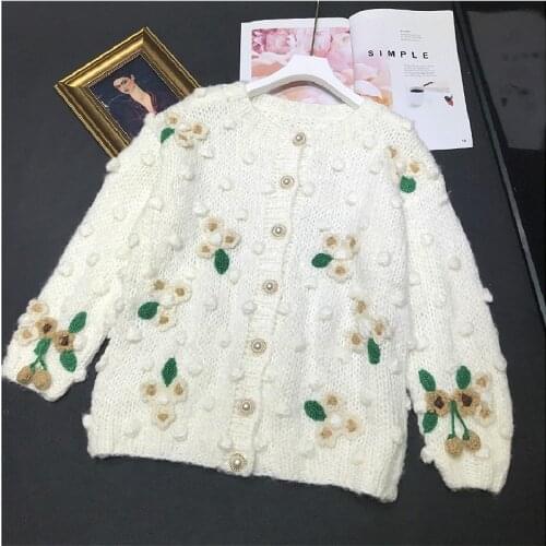 Luxury Brand Design Winter Runway Sweater Women Cardigans Elegant Hook Flowers Sweaters Vintage Loose Warm Knitted Tops New 2020