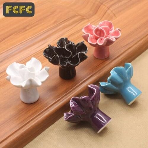 FCFC Ceramic Flower Handle Drawer Knobs Rural Cabinet Cupboard Handles 40mm Diameter Fashion Furniture Handles Hardware