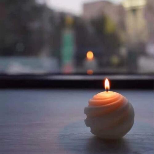 Rotating planet Design Silicone Candle Molds Aromatherapy Gypsum Candle Mold Handmade creative Birthday candle silicone Mold