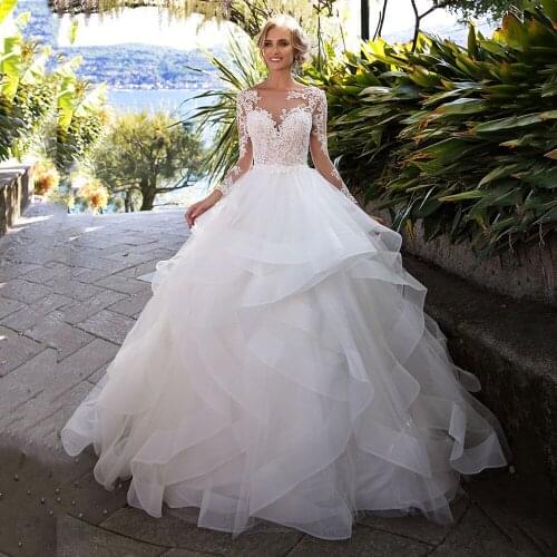 Gorgeous Scoop Long Sleeves Wedding Gowns Sexy Backless Ball Gown Lace Bridal Dress with Ruffles Robe de Mairage