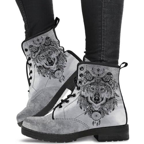 Womens Shoes For Fall/Winter 2021 New Gray And White Wolf Totem Print Fashionable And Comfortable Lace-up High-top Boots