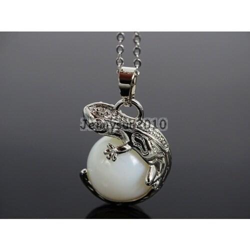 Natural White Opalite Gems Stone Round Ball Chakra Healing Lizard Pendant Necklace Beads Healing Jewelry Design 10Pcs/Pack