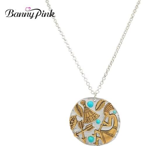 Banny Pink Vintage Indian Figure Arrow Pendant Necklace For Women Gift Ethnic Round Disc Chain Necklace Fashion Jewelry Colliers