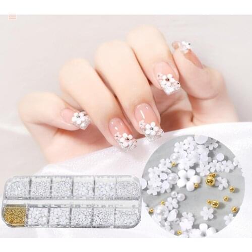 Nail Flower Ornament White Five Petals Embossed Pattern Resin DIY Manicure 3D Flower Acrylic Nail Flower Decoration for Salon