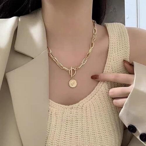 Double Queen Gold Coin Necklace Personality Niche Necklace High Quality Temperament European and American Trend Necklaces