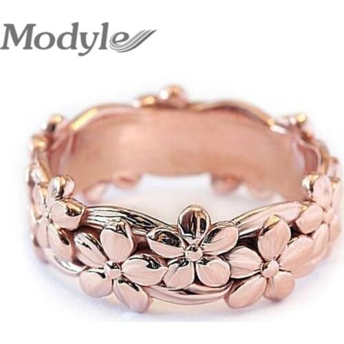 Modyle Female Cute Daisy Flower Finger Ring Vintage Rose Gold Color Engagement Rings For Women Fashion Wedding Jewelry Best Gift
