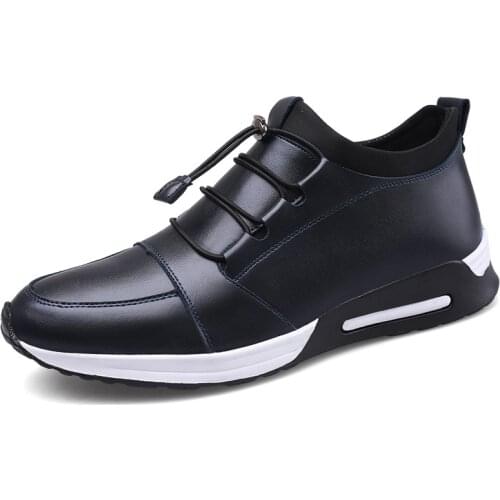 2021 Fashion Mens Leather Casual Shoes New High Quality Solid Men Flat Shoes Outdoor Elastic Band Comfort Mens Walking Shoes