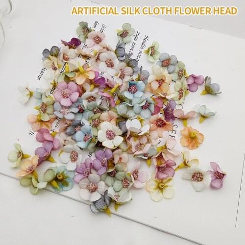 50/100pcs Daisy Flower Head Mini Silk Artificial Flower for Wedding Engagement Party Home Decor Multicolor Decorative Flower